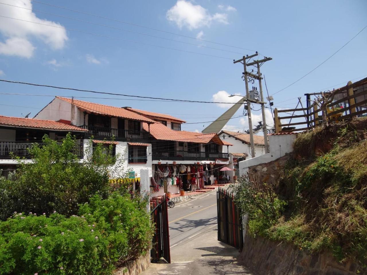 Hotel Lancers - Pantano De Vargas Paipa Boyaca Eksteriør billede
